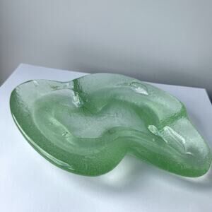 Blenko 966 Freeform Amoeba Green Art Glass Ashtray Trinket Winslow Anderson